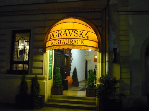 Vchod do Moravské restaurace